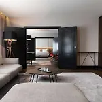 Radisson Collection Grand Place Hotel 5*