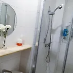 Privat bolig Cozy With Share The Bathroom And Kitchen *
