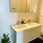 Urbanstay - Grand Place 2 Bd Apartment *