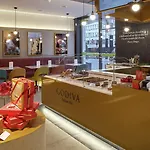 Hotel Hilton Grand Place 4*