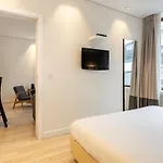 B-aparthotel Grand Place