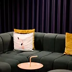 Otel Centre Louise