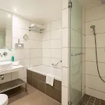 B-aparthotel Grand Place 4*