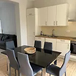 Uccle Chic Flat *