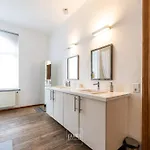 Spacious In Brussels, Large Private Garden Apartment *