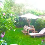 Spacious In Brussels, Large Private Garden Apartment *