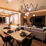 Golden Dove Luxury 아파트 *