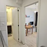 Chez Esmara Et Philippe Брюссель