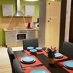 Апартаменты Chez Esmara Et Philippe *