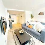 New Luxe Grand Place