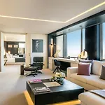 Hotel The