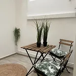 Rue Blaes アパート