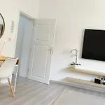 Sweet With Big Terrace Apartman