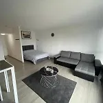 Elegant A Louise, Quartier Prestige De Apartamento Bruselas