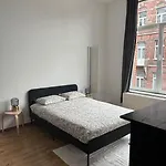 Apartament Issa *