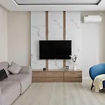 Chaussee De Wavre Family App's Apartament *