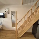 Cosy Duplex In Center Of