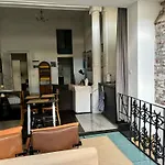 Διαμέρισμα Art *