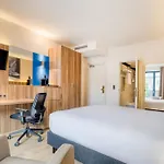Schuman By Ihg 4*