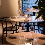 Pillows Centre בריסל