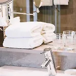 Hotel Pillows Centre 4*