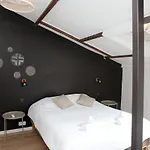Absolute Charm 3 Bedroom 3 Bathroom With Ac Eu District