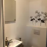 Absolute Charm 3 Bedroom 3 Bathroom With Ac Eu District