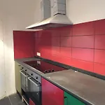 Hostel Midi 81