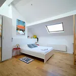 Easy - Center