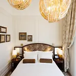 Fleur De