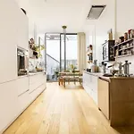 Cozy With Garden Homestay Brussels