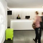 Hotel Louise