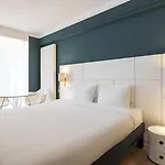 Louise Hotel