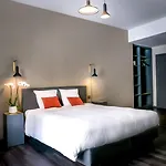 アトラス ホテル 3*