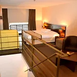 Chambord Ξενοδοχείο 3*