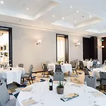 Courtyard By Marriott