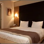 B-aparthotel Grand Place 4* Brüsszel