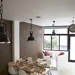 Be In 3*