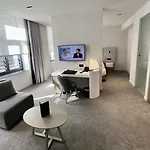 Opo Hotel