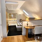 Le Dixseptieme 4* Bryssel