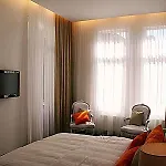 Esperance Hotel