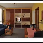 Apartmanhotel Wellington 3*
