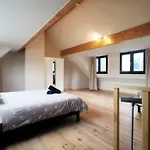 Parlamentarium Apartman