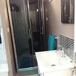 Private Airport 아파트 *