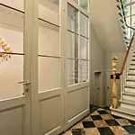 Bed & Breakfast Fish Market 3*