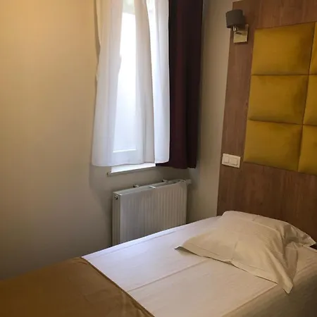 Hotel Sun 2*