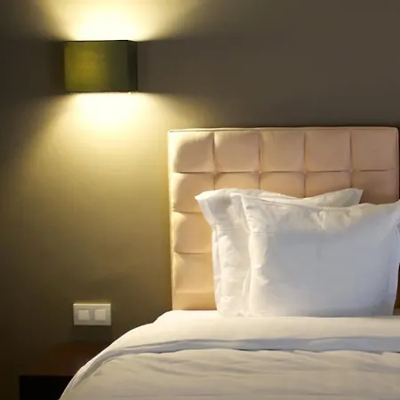 The Neufchatel Hotel 3*