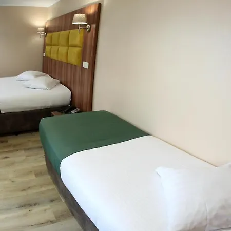 Sun Hotel 2*