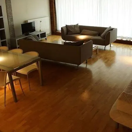 Apartmentsapart 3*