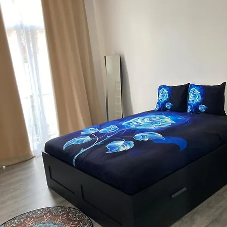Dreamland Eu, Appartement *